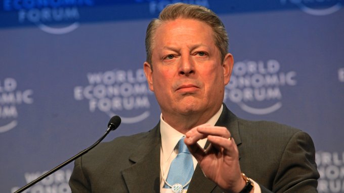 WEF: Klima-Spekulant Al Gore will Unternehmen weltweit mit KI unterwerfen