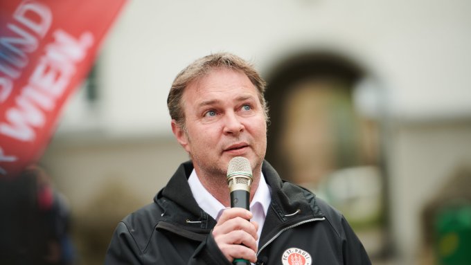 Babler will mit SPÖ Nr. 1 werden: 'nicht weniger schlecht, als die Regierung'