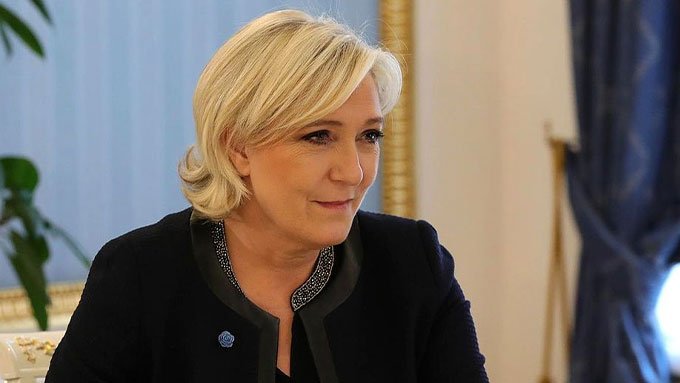 Wirbel um Remigration: Mit ihrer Distanzeritis schadet Le Pen sich selbst!