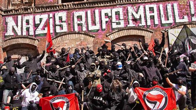 Antifa-Kuscheljustiz: 'Hammerbande'-Kopf Lina E. trotz Verurteilung auf freiem Fuß